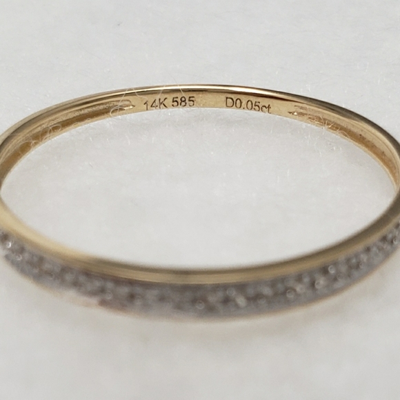 Delicate 14k Yellow Gold & Diamonds Band - Picture 6 of 8
